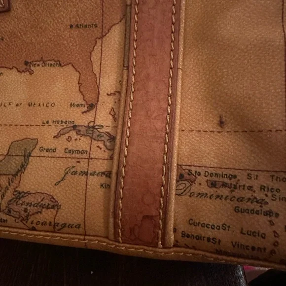 Alviero Martini Prima ClasseTan and Brown Leather Tote Bag with World Map Design - Picture 13 of 15